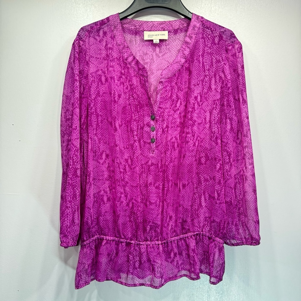 Jones New York Sheer Magenta Snakeskin Print Long Sleeve Popover V Neck Top